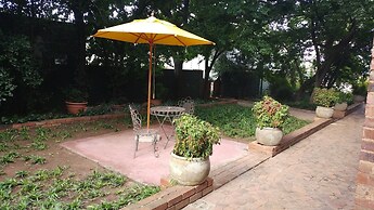 24 Onvrey Guest House
