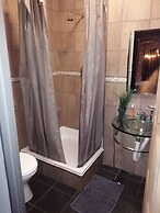 24 Onvrey Guest House