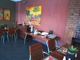 24 Onvrey Guest House