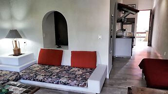 Hotel Solimar Inn Suites