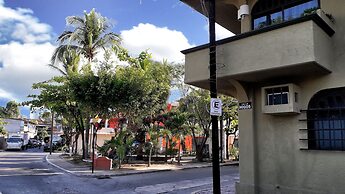 Hotel Solimar Inn Suites
