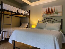 Casas del Toro Playa Flamingo