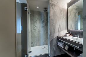 Terhills Hotel