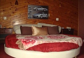 Motor court Motel