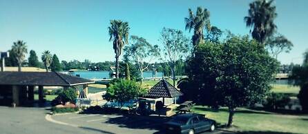 Lakeview Motel