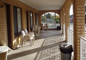 Lakeview Motel