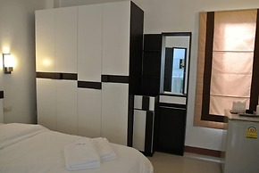 Sri Samui Hotel