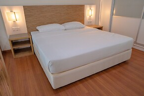The CEO Executive Suites