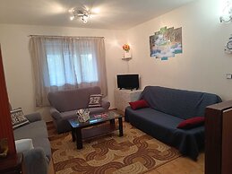 Holiday Home Višnja with Pool