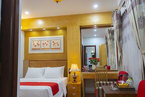 Moon Hotel