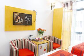 Moon Hotel