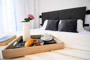 Sun White Villa