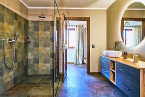 Hohenstein Lodge l Ondili