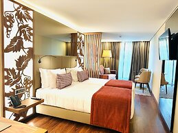 TURIM Oporto Hotel