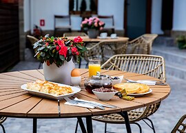 Velinov Boutique Hotel