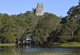 Hotel Parque La Piramide