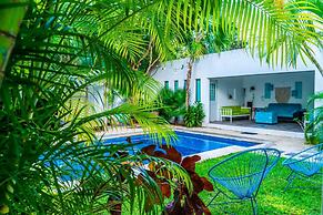 CASA BORUSH