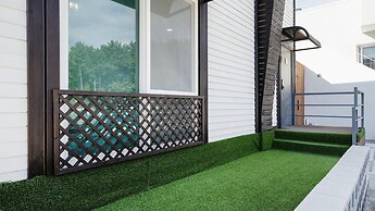 Namhae Seven House