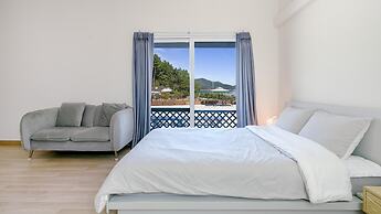 Namhae Seven House