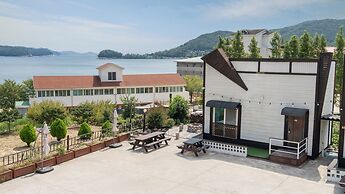 Namhae Seven House