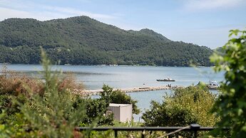 Namhae Seven House