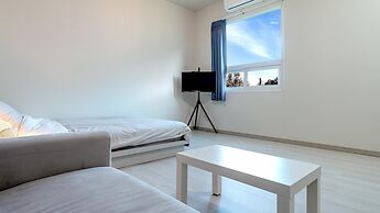 Namhae Seven House