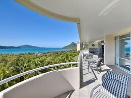 Yacht Harbour Tower 5