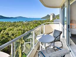 Yacht Harbour Tower 5