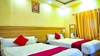 Hotel Star Holiday