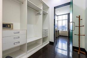 4 Bedroom Modern Pool Villa BL10