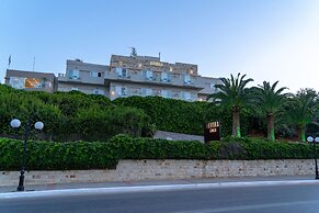 Abella Hotel