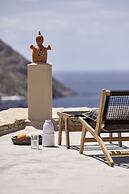Apsila Pool Suites