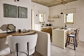 Apsila Pool Suites