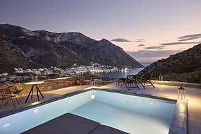 Apsila Pool Suites