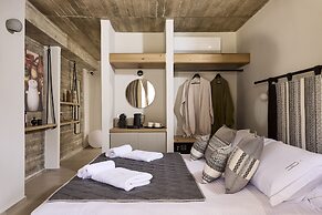Apsila Pool Suites