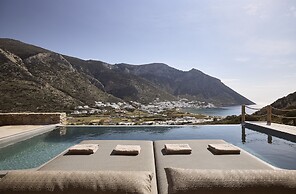 Apsila Pool Suites
