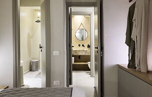 Apsila Pool Suites