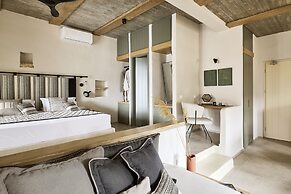 Apsila Pool Suites