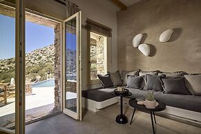 Apsila Pool Suites