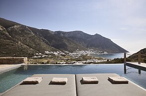 Apsila Pool Suites