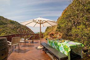 Ballots Bay Treehouse by HostAgents