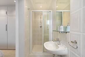 Villa Kyma by HostAgents