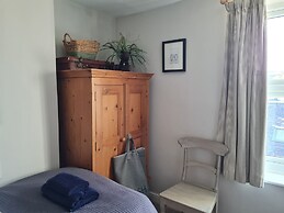 Pipit House
