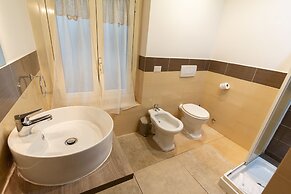 Aurelio Deluxe Rooms