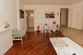 Aurelio Deluxe Rooms