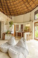 CASA ZABA