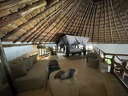 CASA ZABA