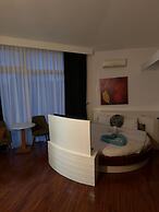 SYNOSSE PARK HOTEL