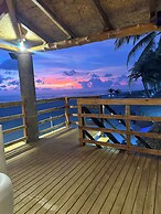 HOTEL TESORO BEACH