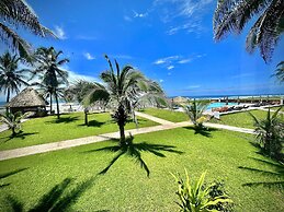 HOTEL TESORO BEACH